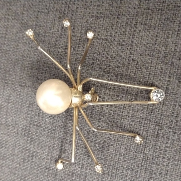 Women's Spider brooche - Picture 2 of 4